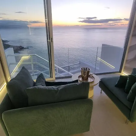 Bella-vista Paradise Endless Views Over The Sea