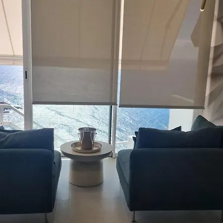 Bella-vista Paradise Endless Views Over The Sea