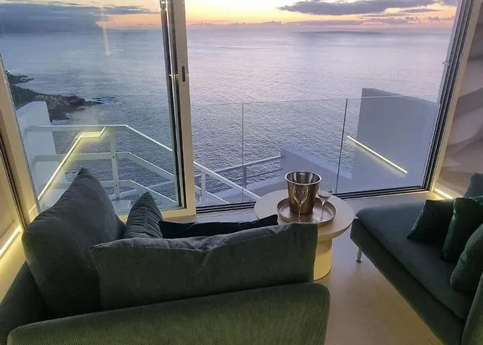 Bella-vista Paradise Endless Views Over The Sea