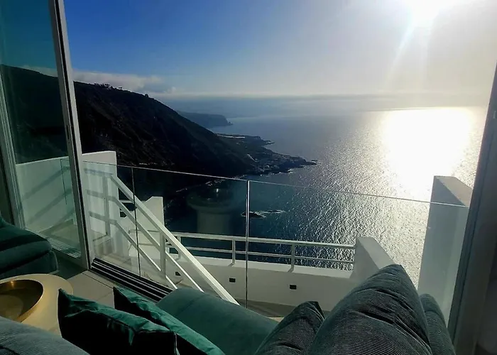 Bella-vista Paradise Endless Views Over The Sea