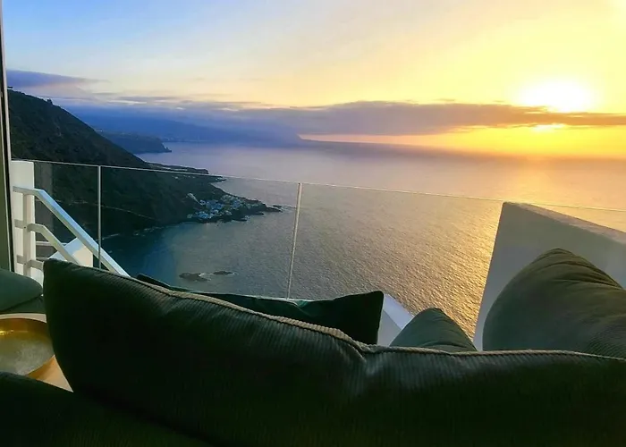 Bella-vista Paradise Endless Views Over The Sea Apartment *